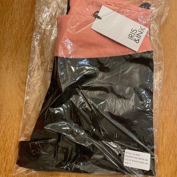 Iris and Ink NWT Coral Black Colorblock Stretch Leggings size S - Picture 3 of 3